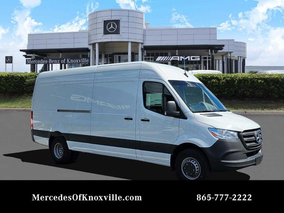 new 2024 Mercedes-Benz Sprinter 3500 car, priced at $69,469