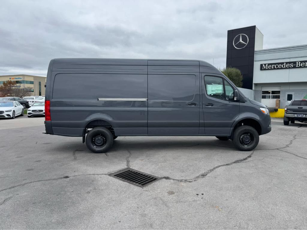 new 2025 Mercedes-Benz Sprinter 2500 car, priced at $75,883