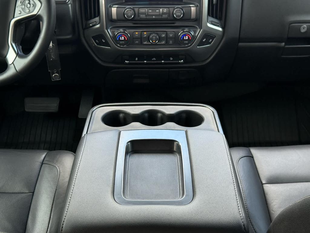used 2018 Chevrolet Silverado 1500 car, priced at $29,900