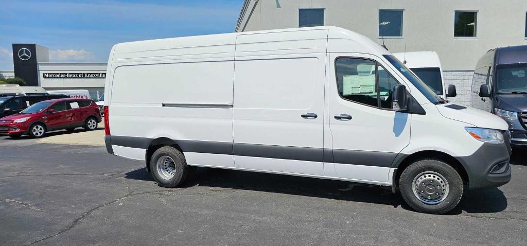 new 2024 Mercedes-Benz Sprinter 3500XD car, priced at $71,847