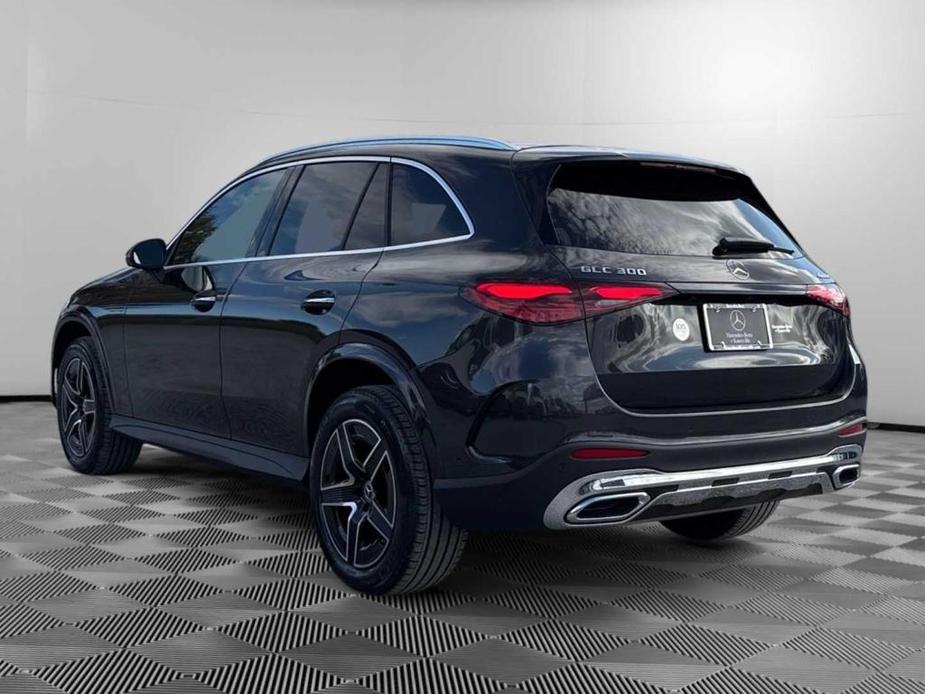 new 2025 Mercedes-Benz GLC 300 car, priced at $60,585