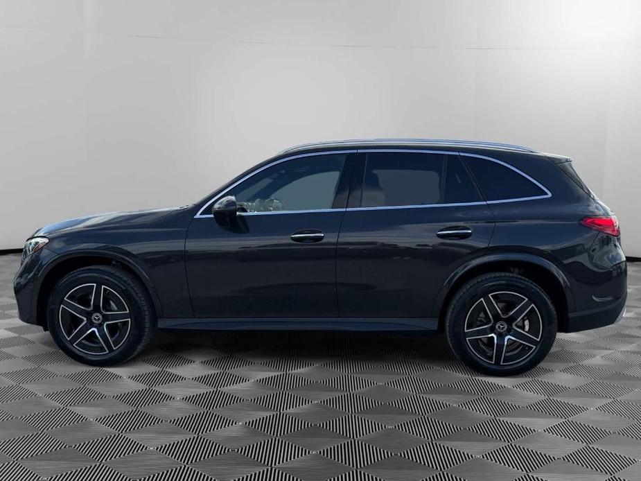 new 2025 Mercedes-Benz GLC 300 car, priced at $60,585