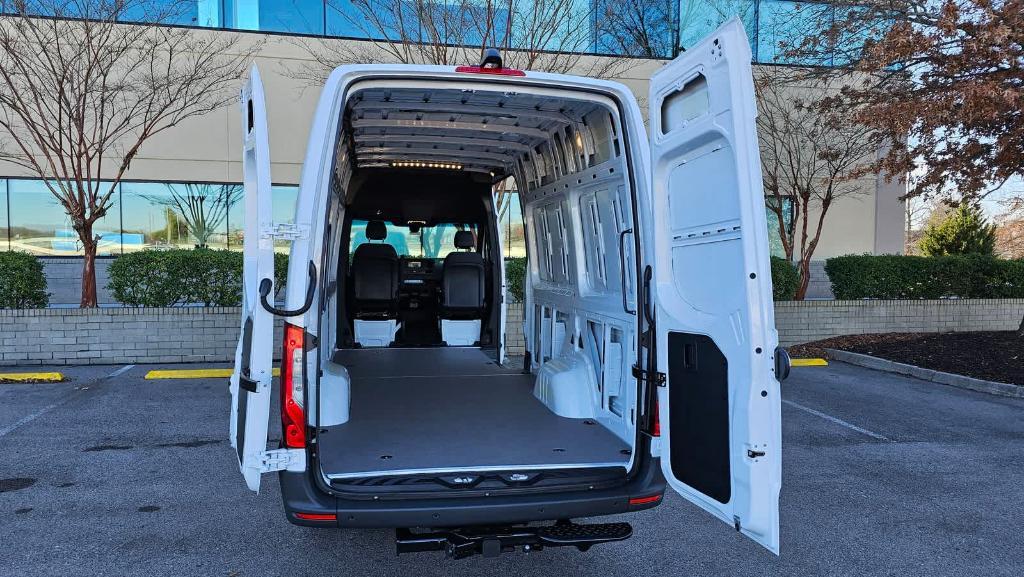 new 2024 Mercedes-Benz Sprinter 2500 car, priced at $68,378