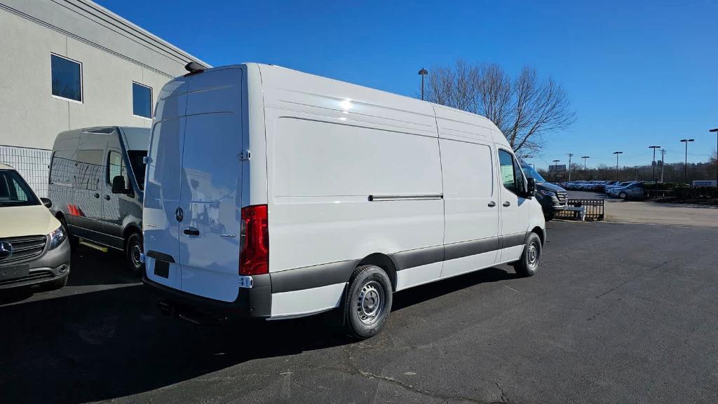 new 2024 Mercedes-Benz Sprinter 2500 car, priced at $68,378