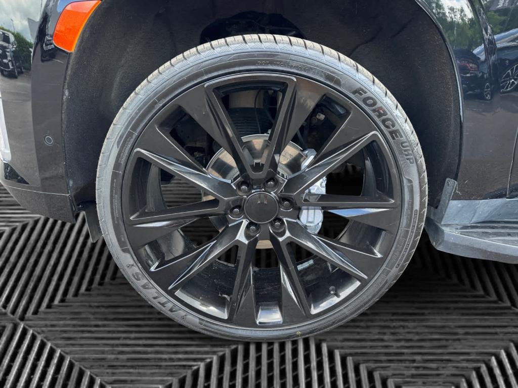 used 2021 Cadillac Escalade ESV car, priced at $68,997