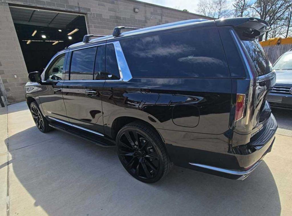 used 2021 Cadillac Escalade ESV car, priced at $73,770