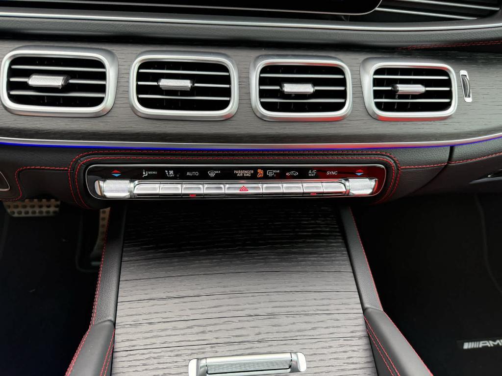 new 2026 Mercedes-Benz AMG GLE 53 car, priced at $104,030