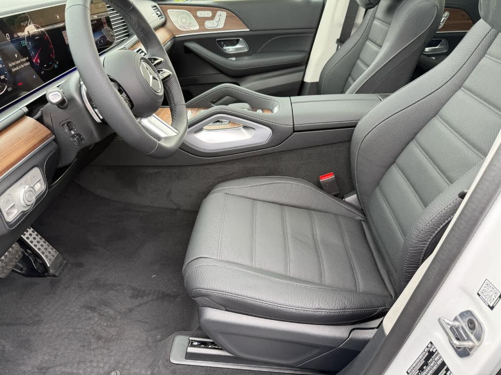 new 2026 Mercedes-Benz GLS 450 car, priced at $104,085