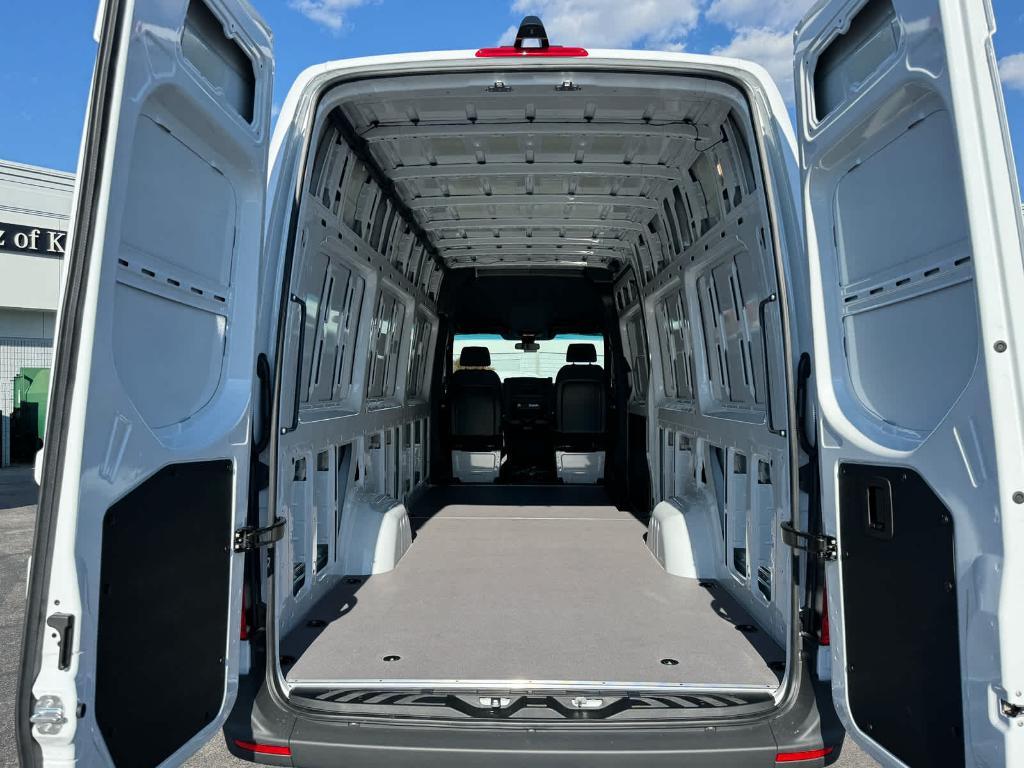 new 2025 Mercedes-Benz Sprinter 2500 car, priced at $67,342