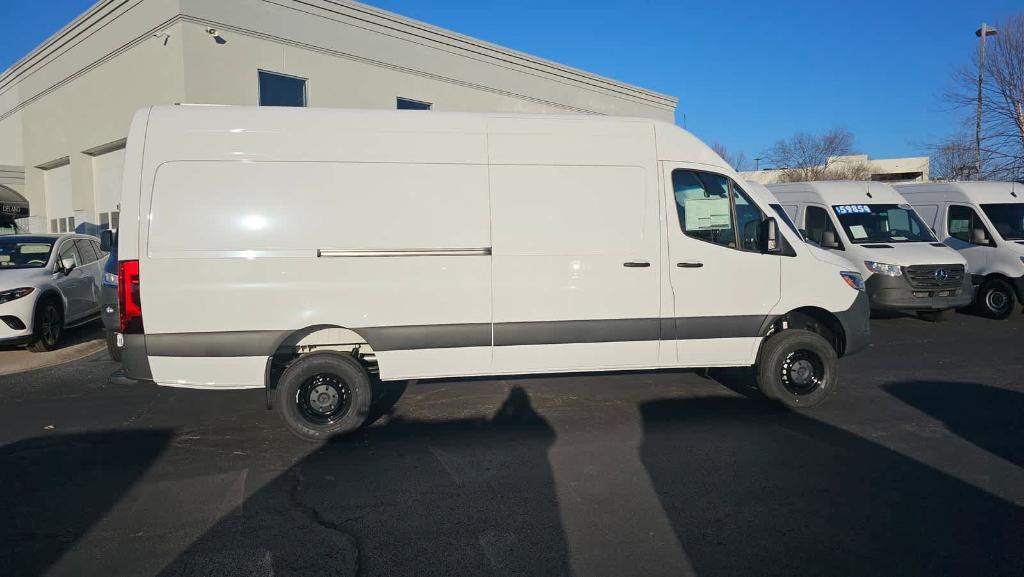 new 2024 Mercedes-Benz Sprinter 2500 car, priced at $77,906