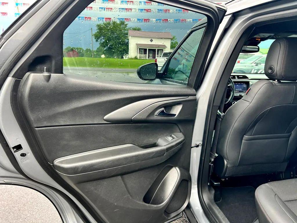 used 2023 Chevrolet TrailBlazer car, priced at $22,984
