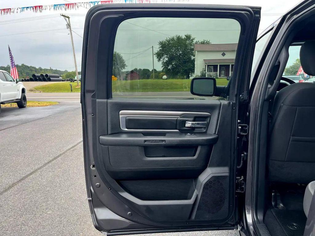 used 2022 Ram 1500 Classic car, priced at $31,765