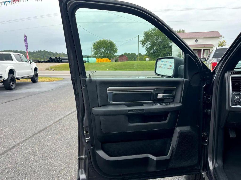 used 2022 Ram 1500 Classic car, priced at $31,765