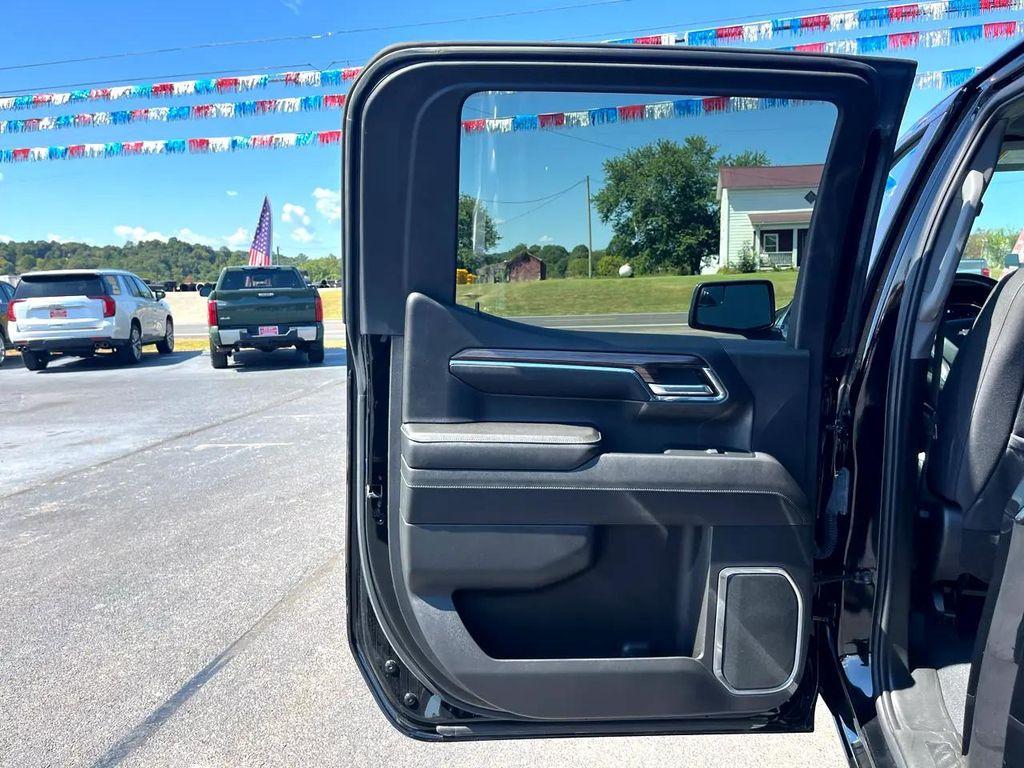 used 2023 Chevrolet Silverado 1500 car, priced at $38,137