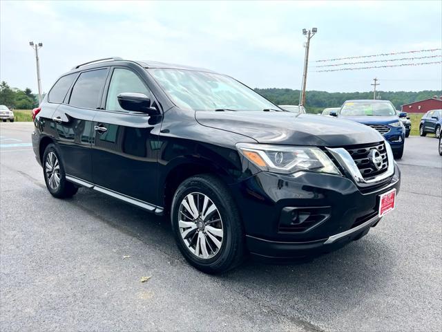 used 2020 Nissan Pathfinder car, priced at $12,487