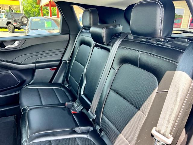 used 2022 Ford Escape car, priced at $26,101