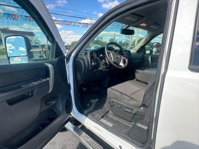 used 2012 Chevrolet Silverado 2500 car, priced at $15,995