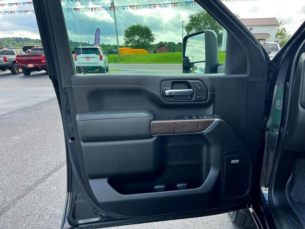 used 2020 GMC Sierra 2500 car, priced at $53,647