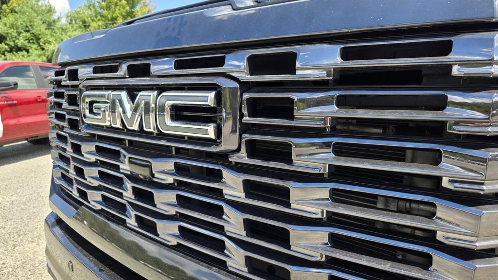 used 2024 GMC Sierra 2500 car, priced at $83,990