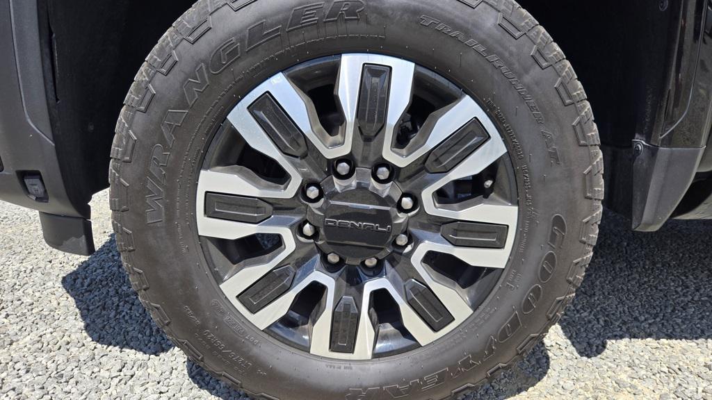 used 2024 GMC Sierra 2500 car, priced at $83,990