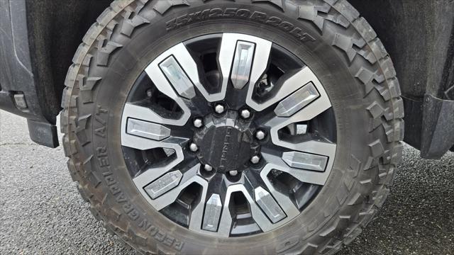 used 2024 GMC Sierra 2500 car, priced at $77,450