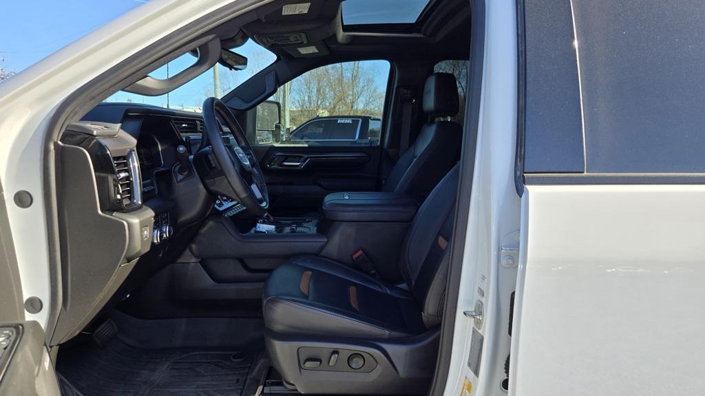 used 2024 GMC Sierra 2500 car, priced at $77,990