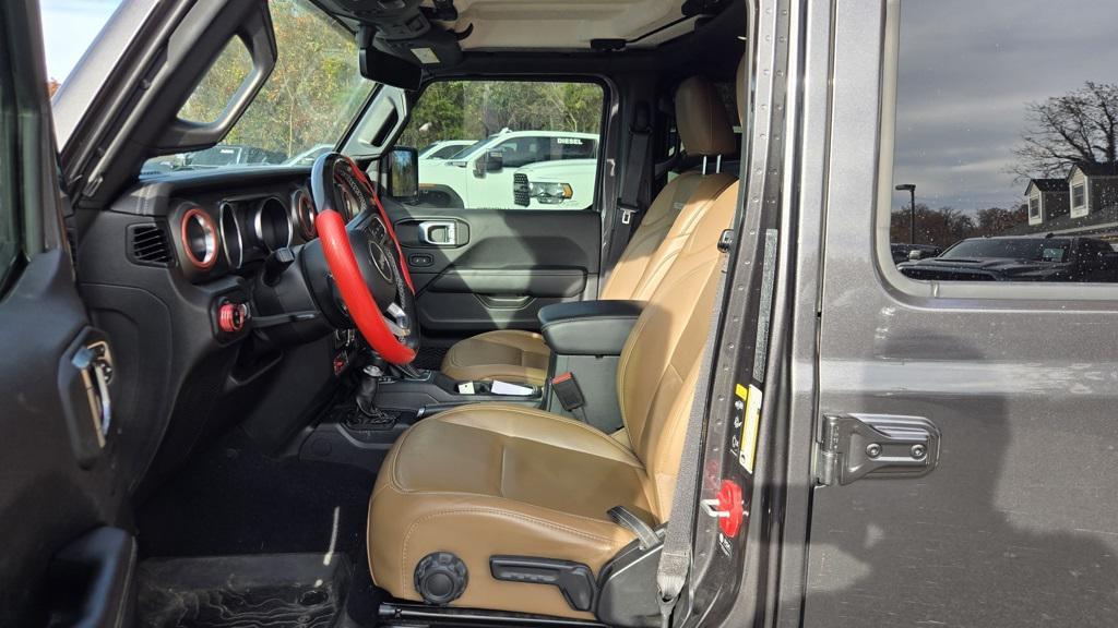 used 2022 Jeep Gladiator car, priced at $35,500