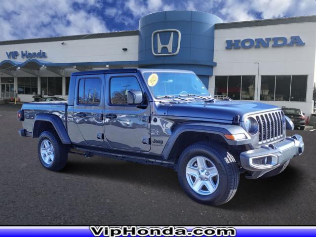 used 2023 Jeep Gladiator car, priced at $30,595