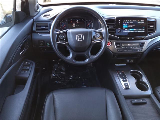 used 2022 Honda Pilot car, priced at $32,995