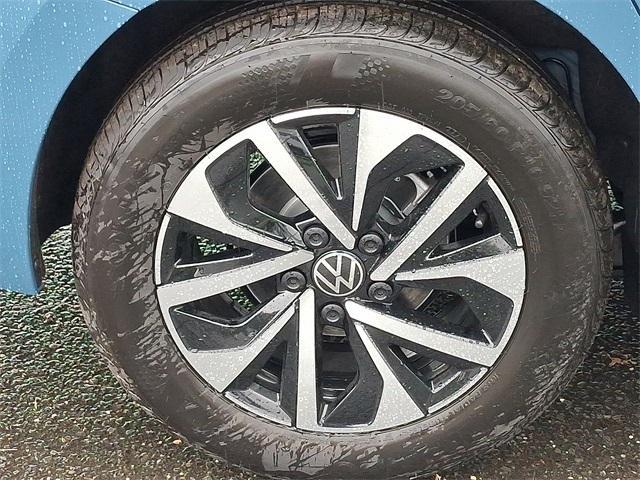 new 2025 Volkswagen Jetta car, priced at $24,488