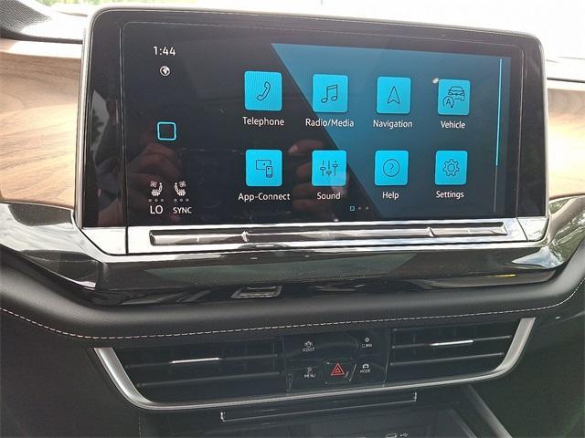 new 2025 Volkswagen Atlas car, priced at $47,927