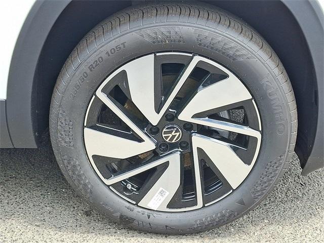 new 2025 Volkswagen Atlas car, priced at $47,927