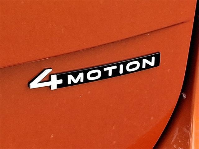 new 2025 Volkswagen ID. Buzz car, priced at $72,702