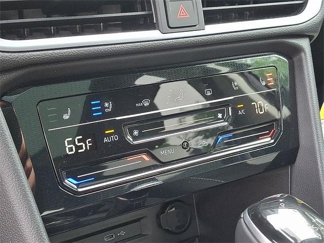 new 2025 Volkswagen Taos car, priced at $37,456