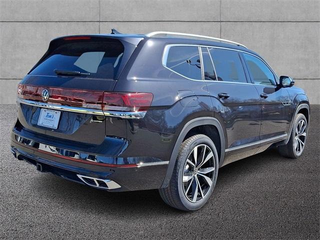 new 2025 Volkswagen Atlas car, priced at $56,136