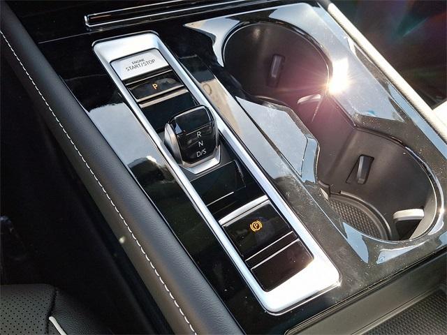 new 2025 Volkswagen Atlas car, priced at $56,136