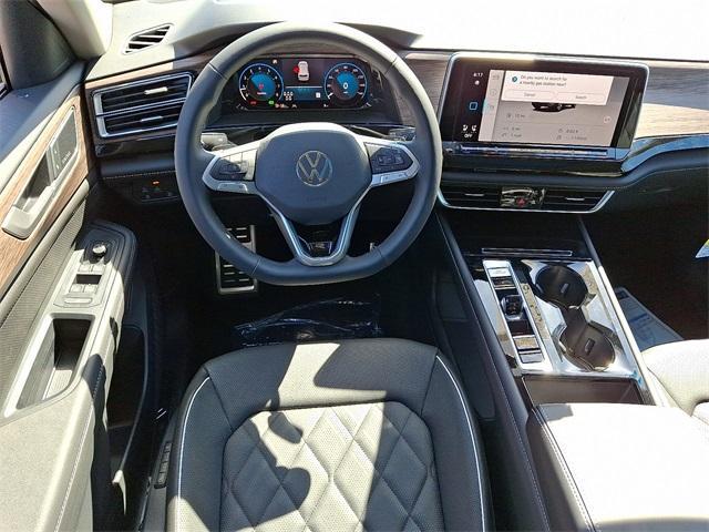 new 2025 Volkswagen Atlas car, priced at $56,136