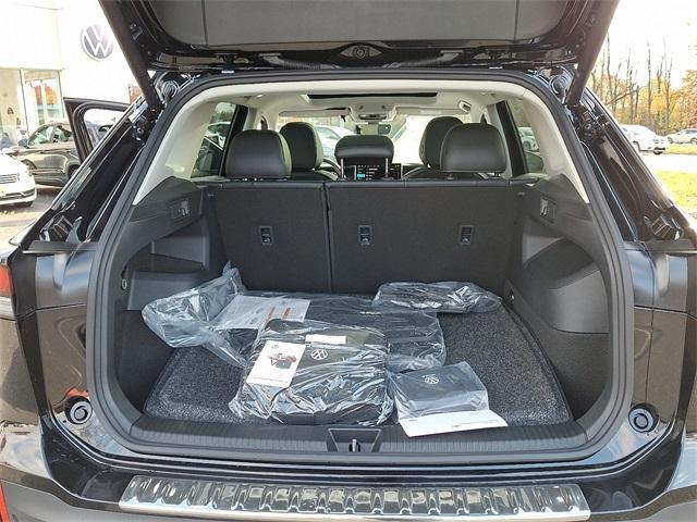 new 2026 Volkswagen Tiguan car, priced at $39,072