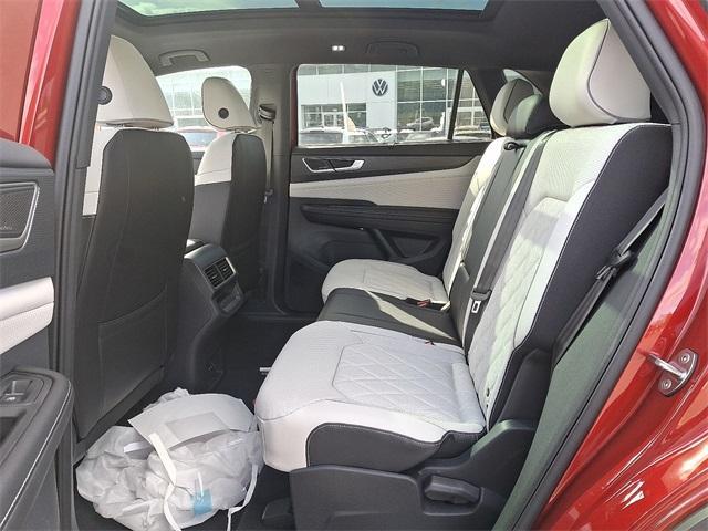 new 2024 Volkswagen Atlas Cross Sport car, priced at $54,380