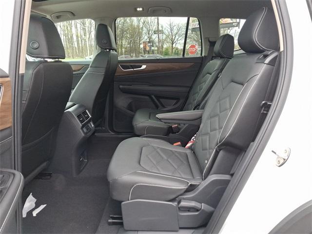 new 2025 Volkswagen Atlas car, priced at $48,737