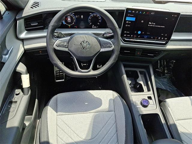 new 2025 Volkswagen Tiguan car, priced at $39,191