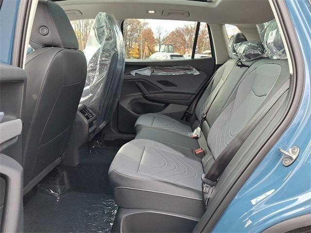 new 2026 Volkswagen Tiguan car, priced at $39,527