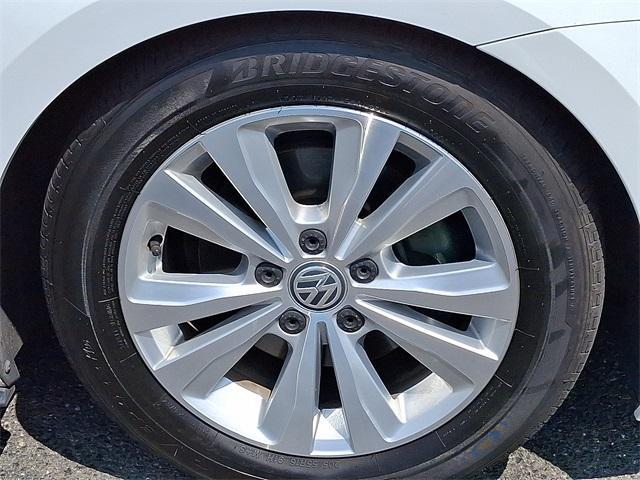 used 2020 Volkswagen Golf car, priced at $15,977