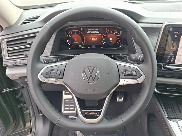 new 2025 Volkswagen Atlas car, priced at $49,586