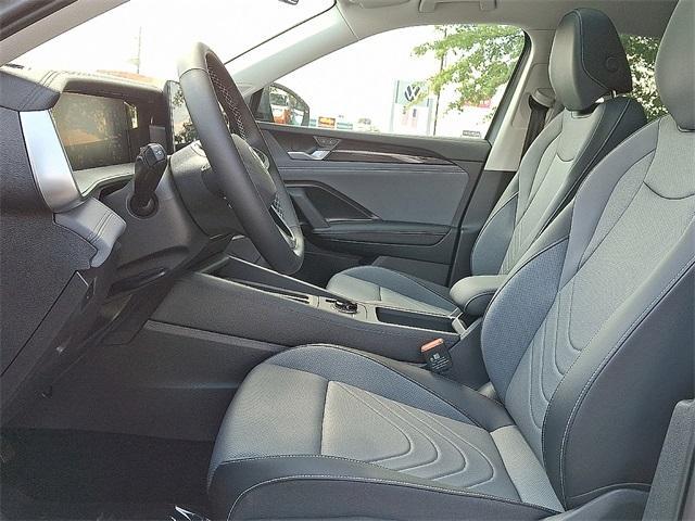 new 2025 Volkswagen Tiguan car, priced at $38,316