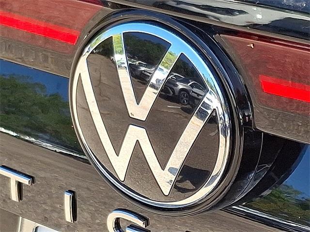 new 2025 Volkswagen Tiguan car, priced at $38,316