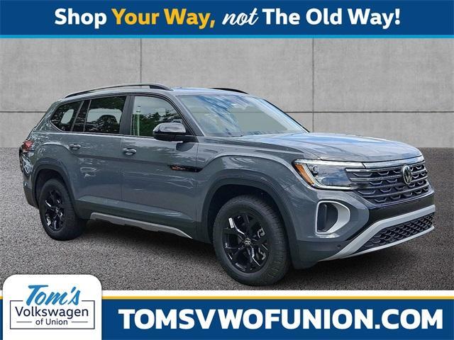 new 2025 Volkswagen Atlas car, priced at $49,406