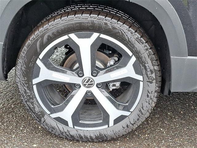 new 2025 Volkswagen Taos car, priced at $36,931