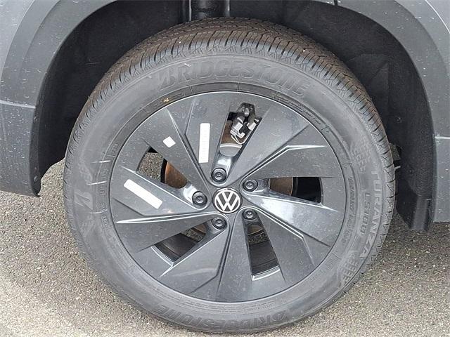 new 2025 Volkswagen Taos car, priced at $27,458