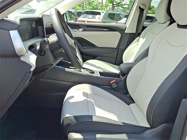 new 2025 Volkswagen Tiguan car, priced at $38,446